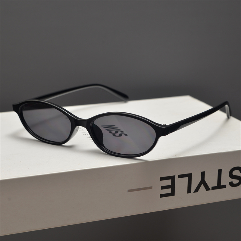 New Retro Oval Cat Eye Sunglas - Sunglasses Cat Eye บทวิจารณ์และราคา