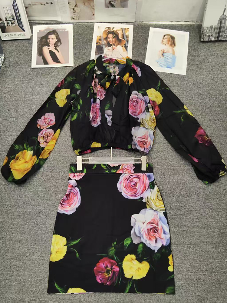 Retro flower print long-sleeve - Romper Floral Print บทวิจารณ์และราคา